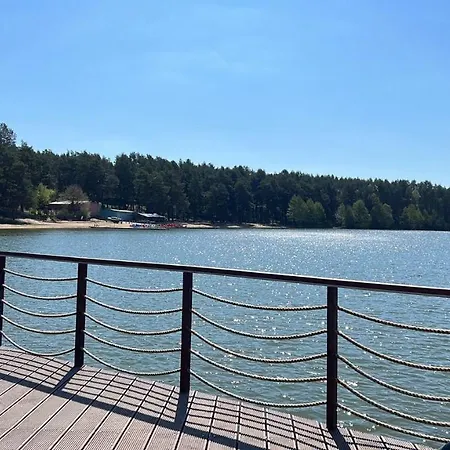Kurza Lapka Nad Jeziorem W Borach Tucholskich - Feriehus *
